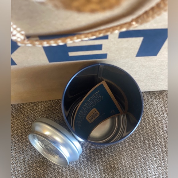 Yeti Hideaway Stash 12oz Can (+ Yeti Gift Bag) - Picture 11 of 14